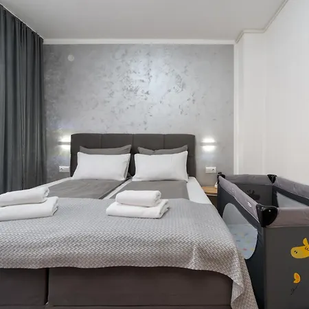 Borlu Apartman Dakovo Exterior photo